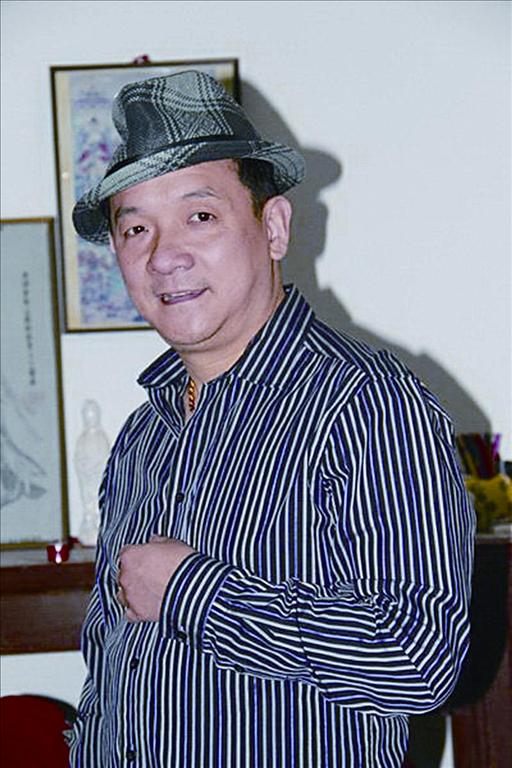 刘昌伟 反派人物演得惟妙惟肖_文化_上海市民政局