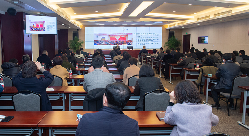 深入学习贯彻党的十九届六中全会精神，市民政局召开党组理论学习中心组（扩大）学习会