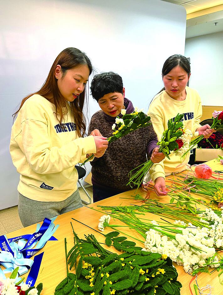 上海老年报电子版图片