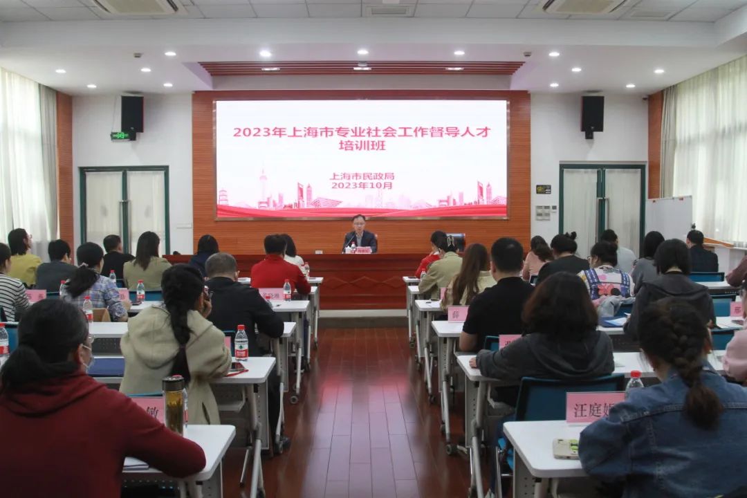 3c902bfe3d5d249489a2d57f545765cc.jpg