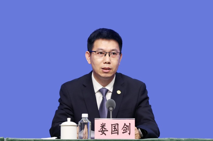 关于“爱”，市民政局有关负责人这么说2_副本.jpg