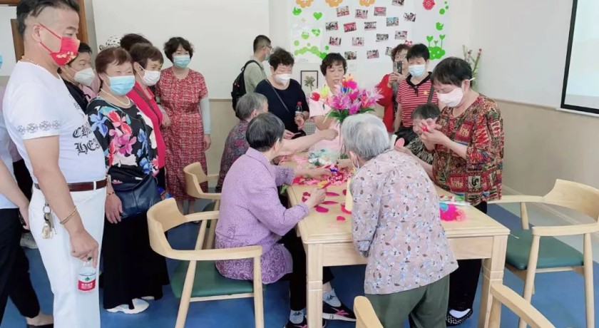 政府开放月丨带你走近“我嘉养老”_副本.jpg