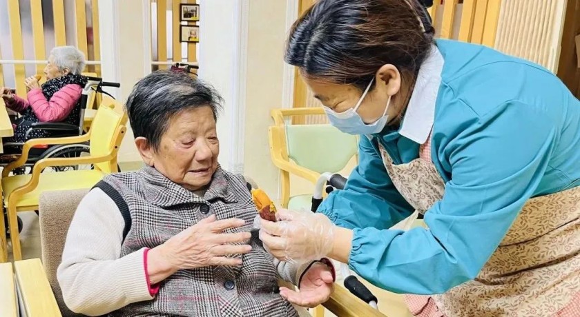 这些改变,正让黄浦养老服务“更多元更智能”!