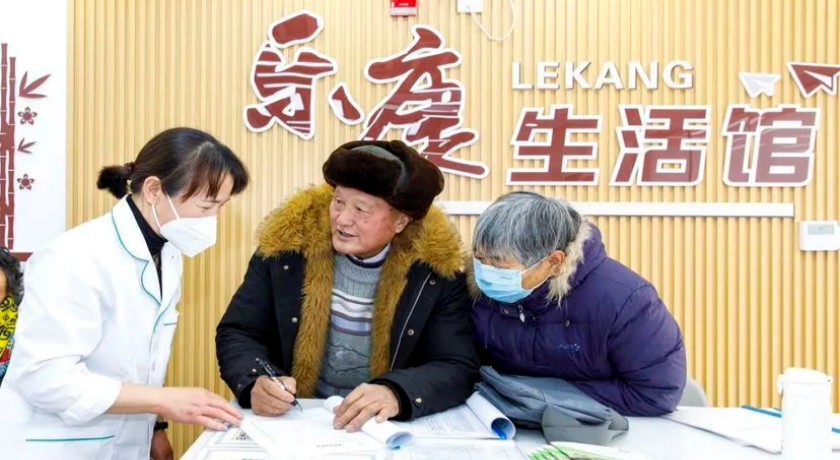 填补设施空缺,添加托幼功能!浦东周浦镇这个综合为老服务中心正式启用